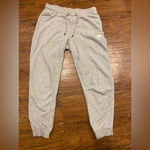 Nike heather gray sweatpants